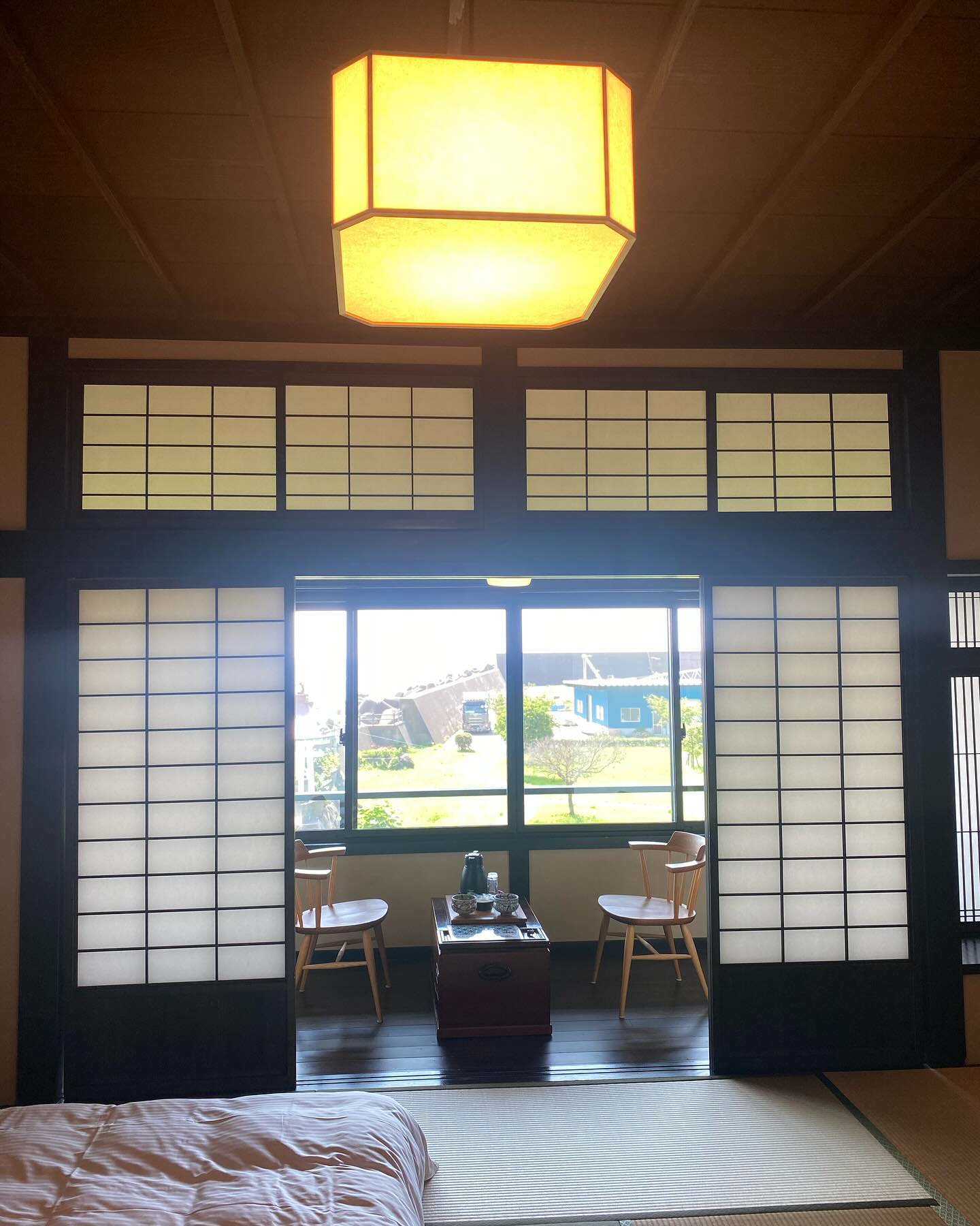 漆を塗った柱
