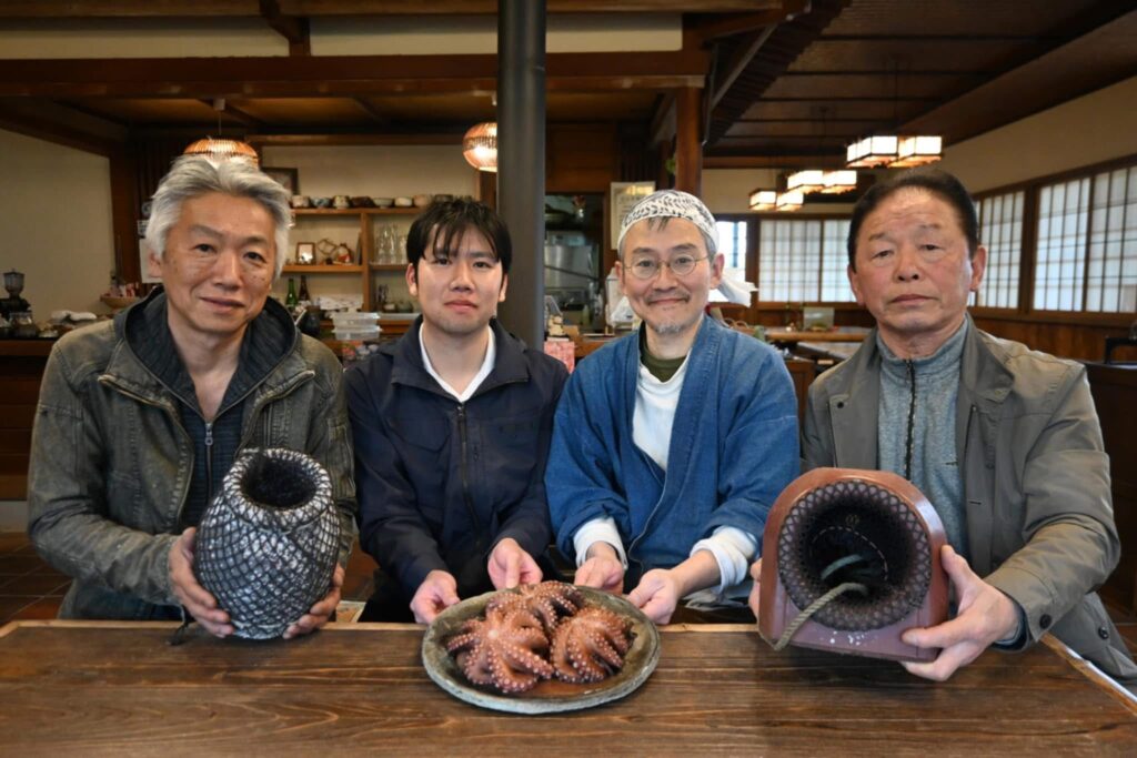 タコ壺作りでティータイムで生まれた温かな会話